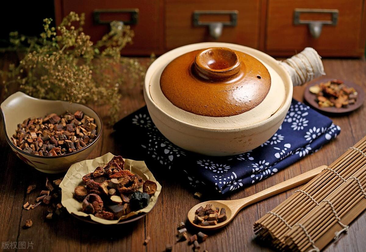 脱发脂溢性_脂溢性脱发_脱发溢脂性脱发